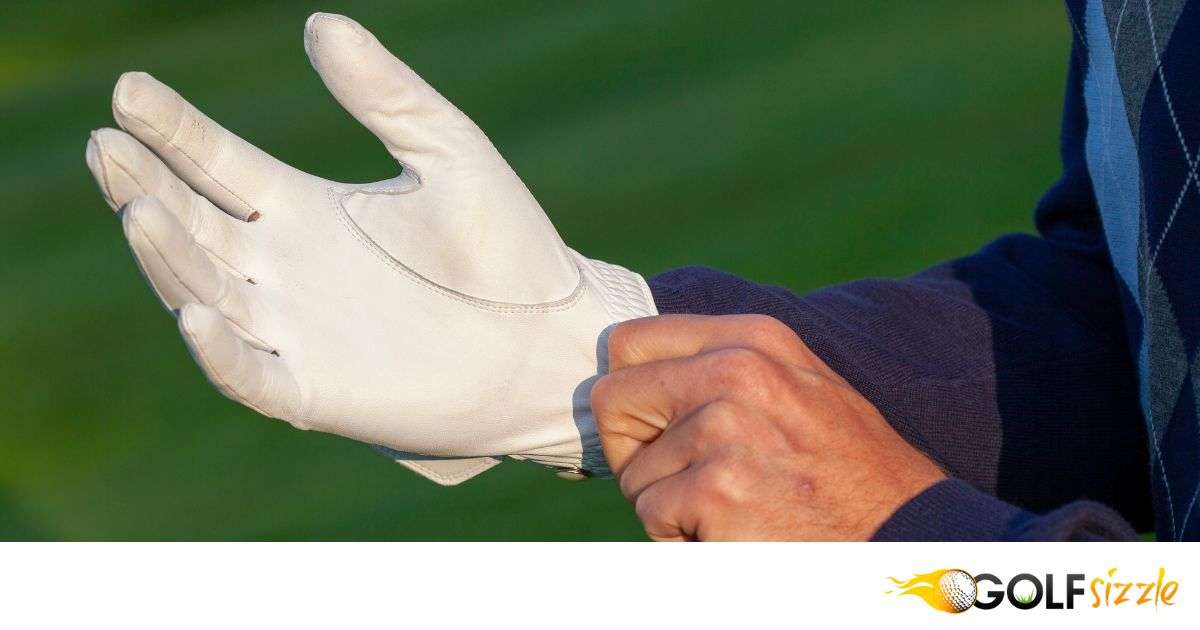 Best Golf Gloves for a Comfortable and Firm Grip